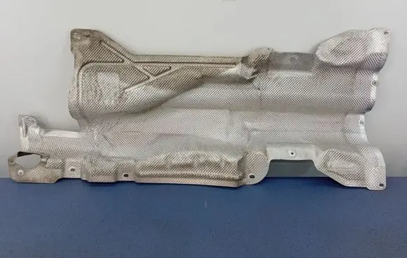 BMW 2 F44 Exhaust heat shield 7447025