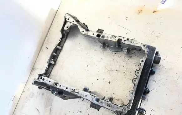 Mercedes-Benz C W204 Oil sump A6510140202