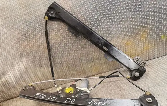 BMW 5 E60 E61 Front door window regulator with motor 7184384