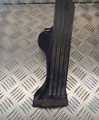 Seat Leon (1P) Accelerator throttle pedal 1K1721503P