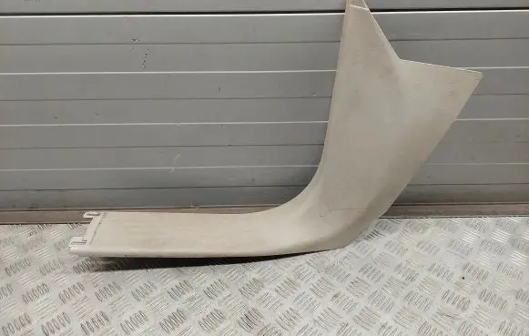 Chrysler Pacifica Front sill trim cover 5RH89PD2AE