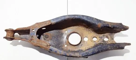 Toyota Avensis T270 Rear upper control arm/wishbone