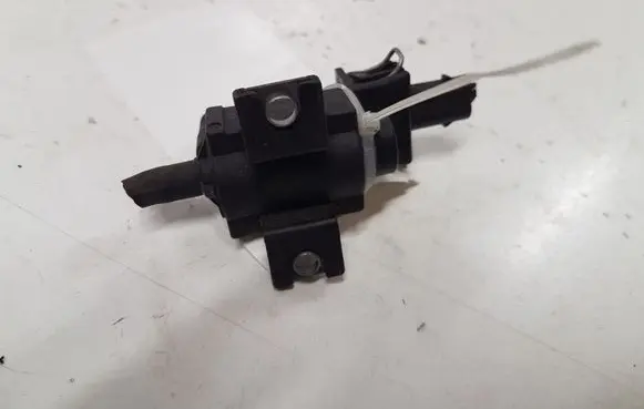 Lexus IS 220D-250-350 Sensor 258600R010