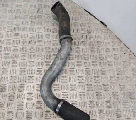 BMW 5 E39 Intercooler hose/pipe