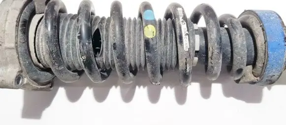 Porsche Cayenne (9PA) Front coil spring
