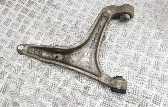 Maserati Ghibli Front lower control arm/wishbone 06701078020