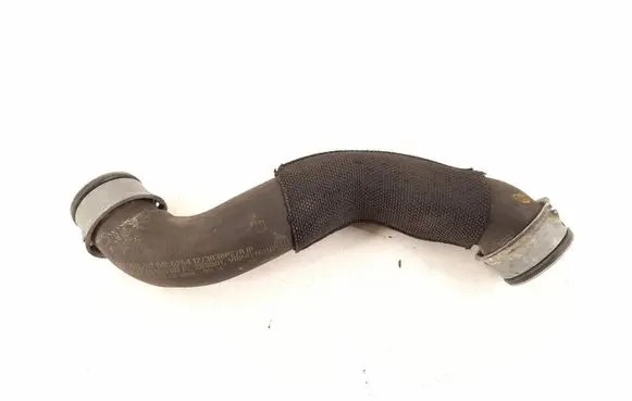 Mercedes-Benz E W212 Engine coolant pipe/hose 2125018282 A2125018282