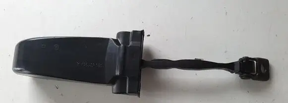 Skoda Octavia Mk3 (5E) Front door check strap stopper