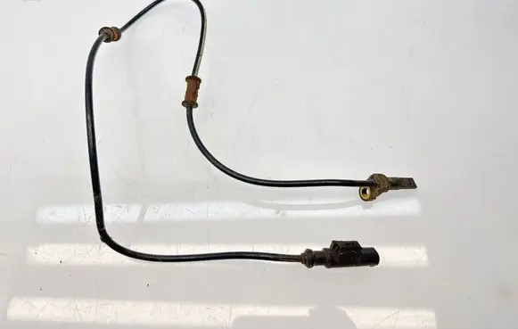 Subaru Outback ABS rear brake sensor 27540AG04