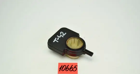 Toyota Avensis T250 Steering angle sensor 8924502010 0265005432