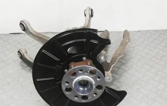 Mercedes-Benz S AMG W222 Stub axle A2220306
