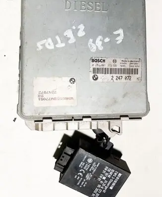 BMW 5 E39 Engine control unit/module 8371351 61358371351 2247072