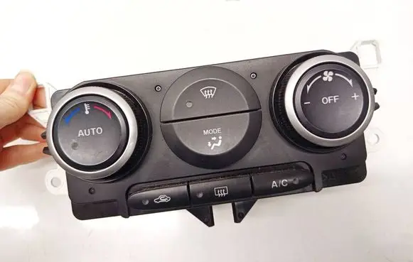 Mazda CX-7 Climate control unit K1900EH64C04