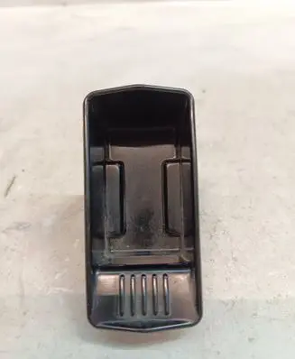 BMW 5 E39 Rear door ashtray 8200237