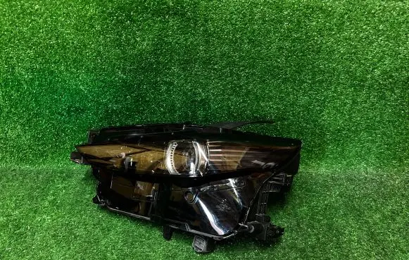 Mazda CX-30 Headlight/headlamp