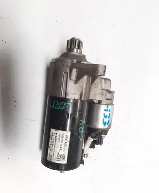 Volkswagen PASSAT B7 Starter motor 02E911024A