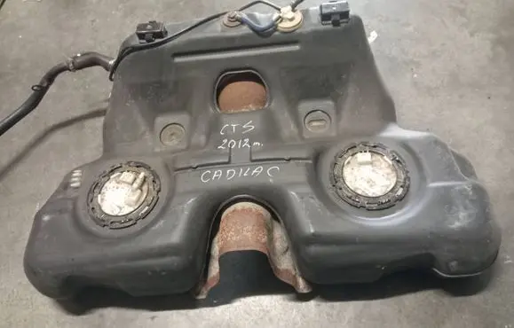 Cadillac CTS Fuel tank P22760916