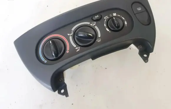 Renault Megane I Climate control unit 662369c 101584
