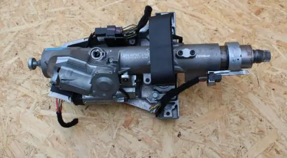 Mercedes-Benz E W211 Steering wheel axle 2114620120