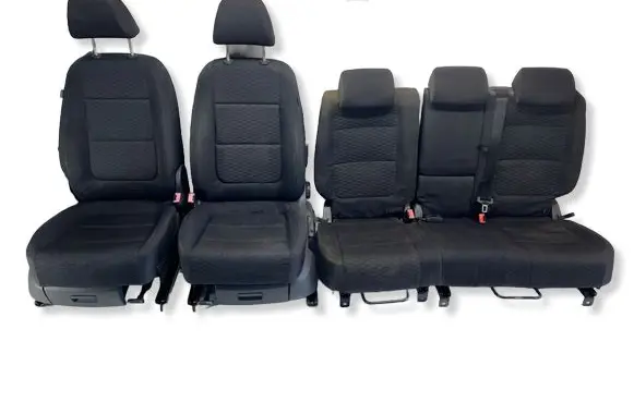 Volkswagen Tiguan Seat set 