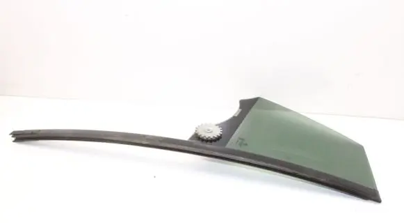 BMW 5 GT F07 Rear side window