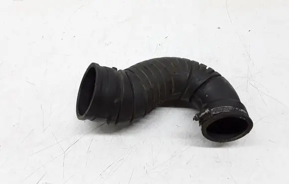 Mercedes-Benz Sprinter W901 W902 W903 W904 Air intake duct part A9015283382