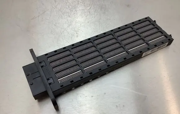 Nissan Qashqai Electric cabin heater radiator 2603701 A30105B38010