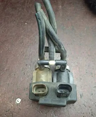 Audi A6 S6 C5 4B Turbo solenoid valve 059906629B 4252484