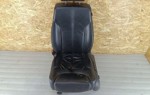 Volkswagen PASSAT B6 Front driver seat 