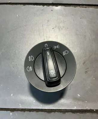 Skoda Octavia Mk3 (5E) Light switch 5E0941431F 10095090