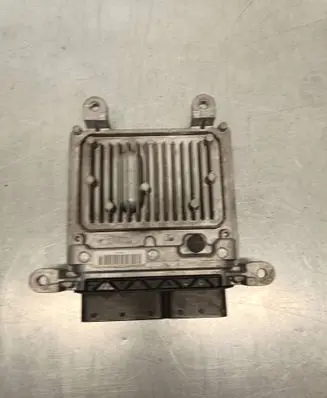 Mercedes-Benz E W212 Engine control unit/module A6519005301 28292738 A6519013301