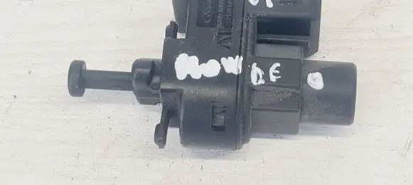 Ford Mondeo MK II Brake pedal sensor switch 93BB13480BB