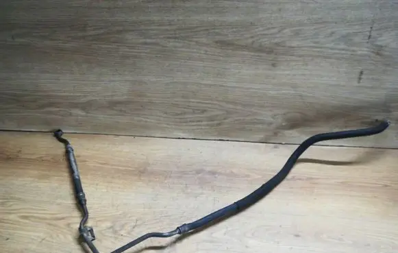 Audi A6 S6 C5 4B Power steering hose/pipe/line 4E2422893M