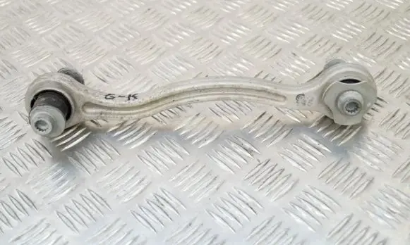 Mercedes-Benz E W212 Rear upper control arm/wishbone A20402