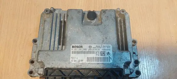 Peugeot 207 Engine control unit/module ECU 0261201602 9664416980 9663193480