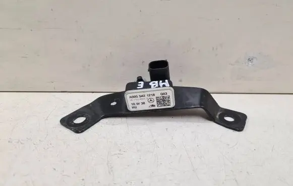 Mercedes-Benz E C207 W207 Airbag deployment crash/impact sensor A0055421218 10171102213