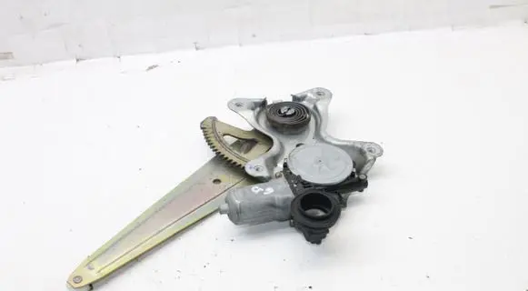 Lexus RX 330 - 350 - 400H Rear window lifting mechanism without motor 8571058010