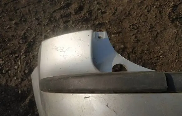 Ford Focus Rear bumper trim bar molding 