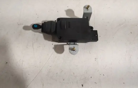 Hyundai Matrix Tailgate boot lock/latch motor 