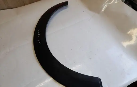 Mini One - Cooper Coupe R56 Rear arch trim 2752427