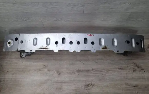 Ford Kuga I Front bumper support beam 8V41S108K61AB