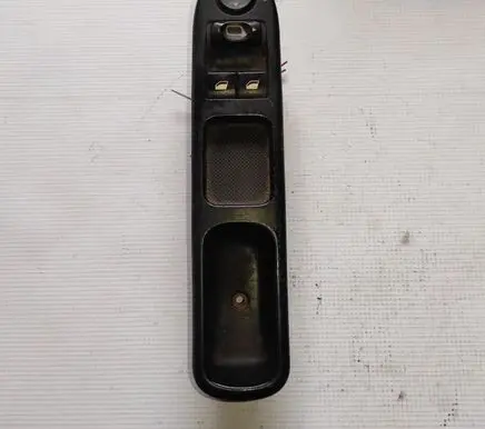Peugeot 307 Electric window control switch 96351622XT
