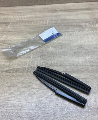 Mercedes-Benz S W140 Front wiper blade arm A1408200045