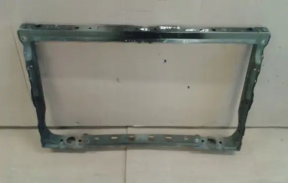 Toyota RAV 4 (XA30) Radiator support slam panel