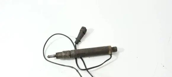 Audi A6 S6 C4 4A Fuel injector 046130202A