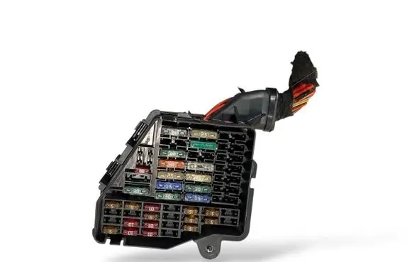 Audi A6 S6 C6 4F Fuse module 