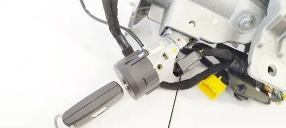 Citroen C4 I Ignition lock 
