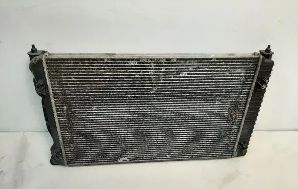 Coolant radiator
