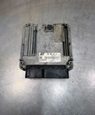 Volkswagen Sharan Engine control unit/module 03G906016JN 1039S21122 0281012697