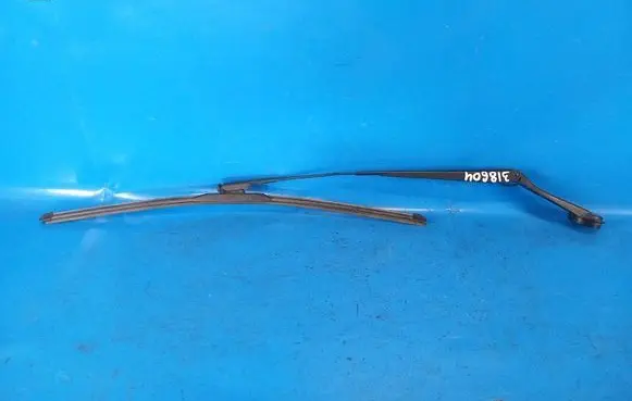 Ford Focus Front wiper blade arm CP9Z17526A